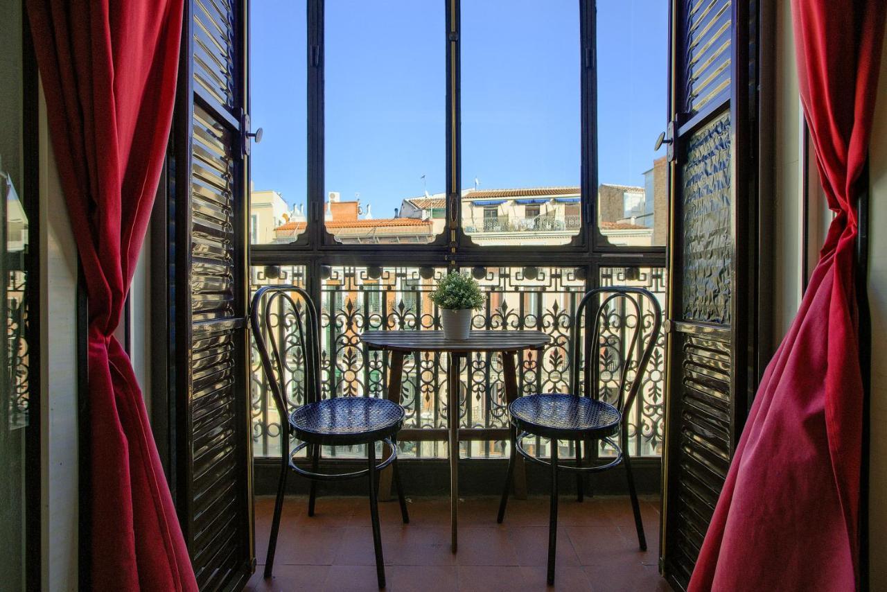 Charming Elegant Gran Via Apartment Madrid Bagian luar foto
